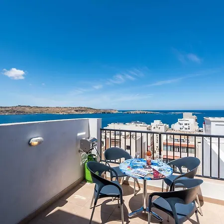 Getawaysmalta - Studio Penthouse With Seaview Terrace